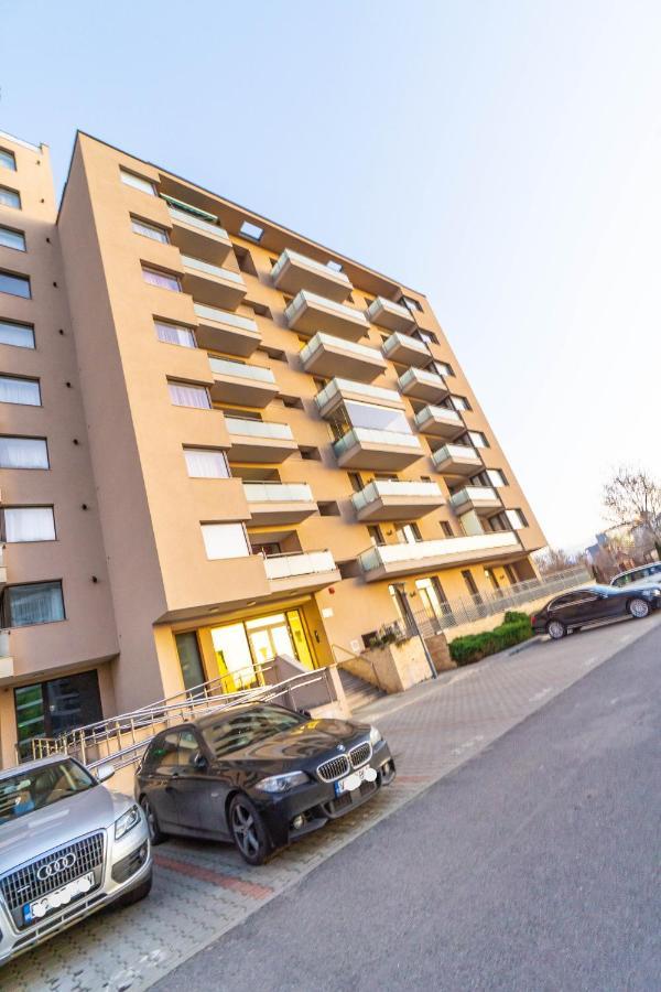 Apartamento Opal Luxury Aviatiei Bucarest Exterior foto